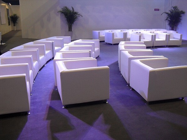 單人沙發(fā)租賃 